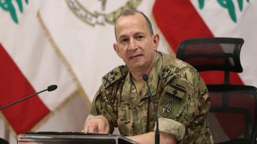 هذه أبرز لقاءات قائد الجيش في واشنطن