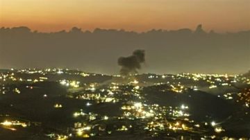 الطيران الحربي يغير على المبنى المهدد في بلدة كفرحتى الطيران الحربي يغير على المبنى المهدد في بلدة كفرحتى