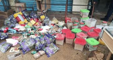 بالصورة: ضبط مواد غذائية منتهية الصلاحية