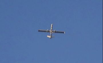 غارة إسرائيلية استهدفت أطراف برعشيت والجيش الإسرائيلي أطلق قذائف ضوئية بمنطقة الصالحاني