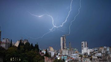 عواصف الرعد والصواعق في لبنان: هشاشة الوقاية أمام قوة الطبيعة! عواصف الرعد والصواعق في لبنان: هشاشة الوقاية أمام قوة الطبيعة!