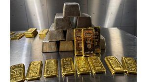 الذهب والفضة في أعلى مستوياتهما بعد تهديدات الإدارة الأميركية للاحتياطي الفدرالي