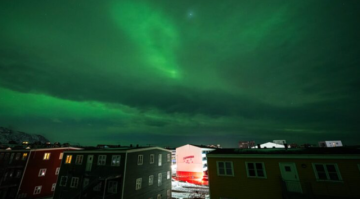 غرينلاند تغرق في العتمة