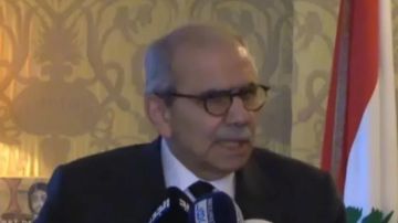 إليكم الكواليس السياسية التي رافقت زيارة سلام إلى باريس إليكم الكواليس السياسية التي رافقت زيارة سلام إلى باريس