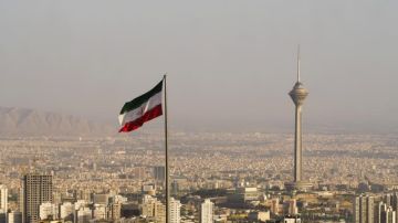 إيران تستدعي سفراء 4 دول: لا تدعموا هؤلاء!