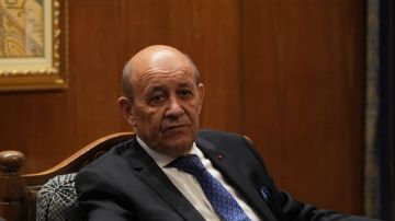 لودريان في بيروت: زيارة مفصلية ورسالة دولية