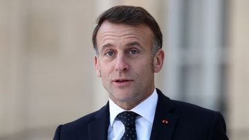 ماكرون: فرنسا سترسل وسائل برية وجوية وبحرية إضافية إلى غرينلاند