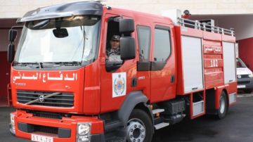 إنقاذ عائلة وإخماد حريق داخل منزل