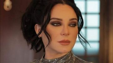 بعد رحيل هدى شعراوي المأساوي.. تهديدات تطال سلاف فواخرجي وهكذا ردت عليها (صورة)