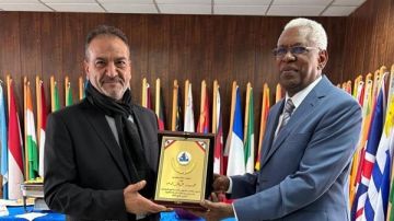 اليونيفيل تكرم الباقر آدم في مأدبة وداعية بعد مسيرة حافلة في خدمة السلام