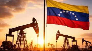 فنزويلا تخصخص القطاع النفطي بعد عقدين من التأميم