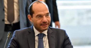 مراد: هيبة الدولة تستعاد بسحب السلاح وانتشار الجيش مراد: هيبة الدولة تستعاد بسحب السلاح وانتشار الجيش