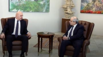 لقاءات دافوس وباريس بين عون وسلام