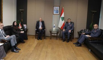 اللواء عبدالله بحث مع سفير فرنسا التحضيرات للمؤتمر الدولي لدعم الجيش والقوى المسلحة في باريس