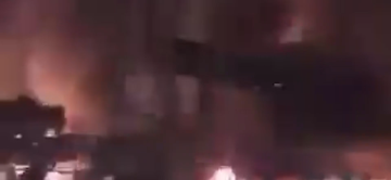 بالفيديو: إضرام النار بمبنى الإذاعة والتلفزيون في أصفهان بالفيديو: إضرام النار بمبنى الإذاعة والتلفزيون في أصفهان