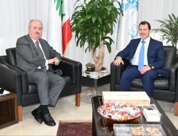 وزير المال التقى وزير الاتصالات وعرض مع شحادة في المراحل التي قطعها إعداد مشروع الطابع الالكتروني