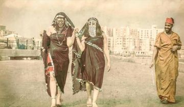  الخاطبة مهنة تقليدية ما زالت رائجة في زمن التواصل الالكتروني!