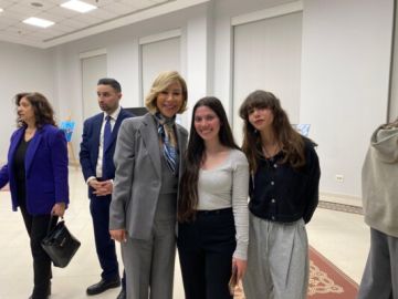 كلية الفنون الجميلة- الفرع الأول شاركت في نشاط اليونيسكو بمناسبة اليوم العالمي للتعليم 2026 برعاية السيدة الاولى