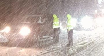 بالصور: قوى الأمن في عيون السيمان لضمان سلامة المواطنين