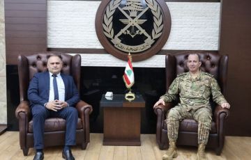 قائد الجيش يبحث مع النائب شربل مسعد الأوضاع العامة في البلاد
