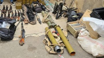 قوى الأمن: مداهمة مستودع لتصنيع المخدرات في البقاع وضبط حشيشة وكمية كبيرة من الأسلحة