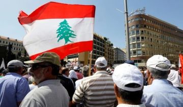 موظفو الإدارة العامة إلى الإضراب واللجنة تبقي اجتماعاتها مفتوحة موظفو الإدارة العامة إلى الإضراب واللجنة تبقي اجتماعاتها مفتوحة