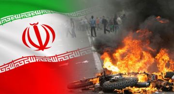 احتجاجات إيران تدخل يومها الثاني عشر: مواجهات عنيفة تسفر عن عشرات القتلى والجرحى