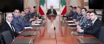 الحجار ترأس اجتماعا بحث بواقع السير وضبط مخالفات الدراجات وتنظيم عمل راكني السيارات الحجار ترأس اجتماعا بحث بواقع السير وضبط مخالفات الدراجات وتنظيم عمل راكني السيارات