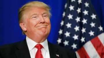 ترامب يعين نفسه رئيسا لفنزويلا