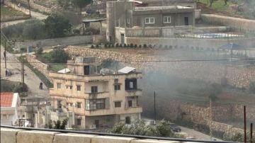 عاجل غارة تستهدف سيارة في بلدة صديقين جنوبي لبنان