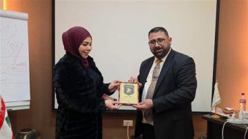 فاطمة البابا تستلم منصب مدير أكاديمية كامبيرج في الجمهورية اللبنانية فاطمة البابا تستلم منصب مدير أكاديمية كامبيرج في الجمهورية اللبنانية