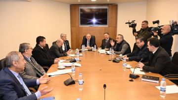 النائب فريد البستاني بعد اجتماع لجنة الاقتصاد: خطة صناعية مرتقبة وتقليص الاستيراد أولوية الحكومة