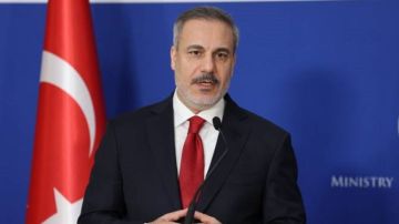 وزير الخارجية التركي: إيران جاهزة لأسوأ السيناريوهات إذا شعرت أنها محاصرة وزير الخارجية التركي: إيران جاهزة لأسوأ السيناريوهات إذا شعرت أنها محاصرة