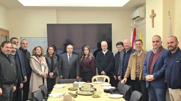 لقاء بين لابورا والرابطة المارونية اكد تعزيز التعاون والتنسيق للحفاظ على الحضور لقاء بين لابورا والرابطة المارونية اكد تعزيز التعاون والتنسيق للحفاظ على الحضور
