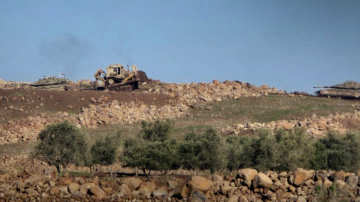 توغل إسرائيلي جديد وحواجز عسكرية في ريف القنيطرة الجنوبي توغل إسرائيلي جديد وحواجز عسكرية في ريف القنيطرة الجنوبي