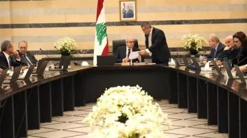 جلسة لمجلس الوزراء في السرايا برئاسة نواف سلام