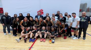 سيدات بيروت بطلات دورة الشارقة الدولية بكرة السلة