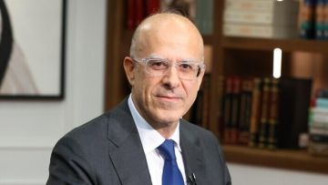 مكي والسفير الصيني تناولا أهمية تطوير الإدارة العامة