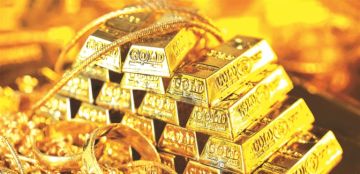 تراجع أسعار الذهب إلى ما دون الـ5000 دولار