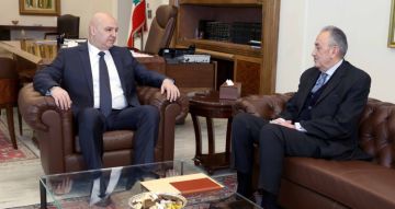 عون بحث مع كرم بالتحضيرات لاجتماع الميكانيزم وأكد أمام وفد توتال ضرورة تنفيذ اتفاقية استكشاف البلوك 8