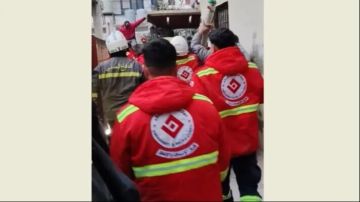 متابعة أعمال رفع أنقاض مبنى القبة في طرابلس وإنقاذ امرأة والبحث مستمر عن 4 مفقودين