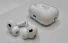 كاميرات داخل السماعات.. كيف تعيد آبل تعريف AirPods Pro؟ - lb