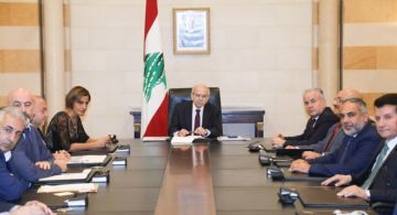 سلام ترأس اجتماعا لبحث مطالب البلديات المجاورة لمكب سرار سلام ترأس اجتماعا لبحث مطالب البلديات المجاورة لمكب سرار