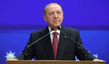 تركيا تلوح بانتخابات مبكرة في 2028 قد تفتح الباب أمام ترشح أردوغان مجددا تركيا تلوح بانتخابات مبكرة في 2028 قد تفتح الباب أمام ترشح أردوغان مجددا