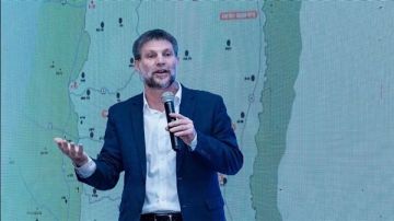 سموتريتش: لن تكون هناك سيناء إذا أقدمت مصر على مهاجمة إسرائيل سموتريتش: لن تكون هناك سيناء إذا أقدمت مصر على مهاجمة إسرائيل