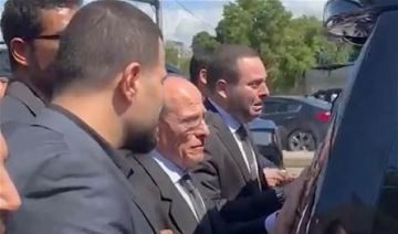 بتأثر شديد هكذا ودع المنتج صادق الصباح زوجته رنا (صور) بتأثر شديد هكذا ودع المنتج صادق الصباح زوجته رنا (صور)