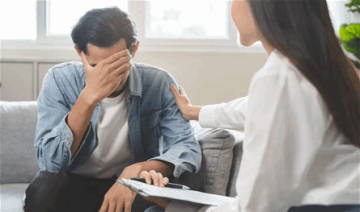 الأزمة المعيشية تدفع إلى حافة اليأس وأرقام الانتحار مقلقة الأزمة المعيشية تدفع إلى حافة اليأس وأرقام الانتحار مقلقة