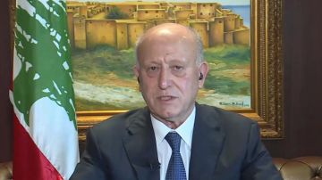 ريفي: أعلن تضامني مع رامي نعيم في مواجهة السلوك البربري ريفي: أعلن تضامني مع رامي نعيم في مواجهة السلوك البربري