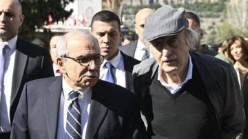 سلام يلاقي جنبلاط في التحذير من أوسلو لبناني! سلام يلاقي جنبلاط في التحذير من أوسلو لبناني!