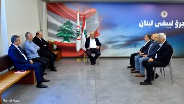 جعجع التفى وفدا من بقرزلا جعجع التفى وفدا من بقرزلا
